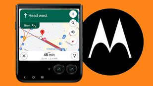 சாம்சங் சித்தப்பு.. உனக்கு வைக்கிறேன் ஆப்பு.. 4-இன்ச் இன்னர் டிஸ்பிளேவுடன் Motorola-வின் புது பிளிப் போன்!