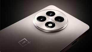 OnePlus போட்டான் பாரு.. ரூ.5,500 விலை குறைப்பு.. 12GB ரேம், 80W பாஸ்ட் சார்ஜிங், 6000mAh பேட்டரி!