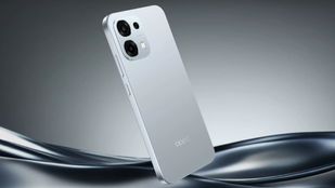 SALE பிச்சிக்கிட்டு போகுது.. ஆபரில் 7000mAh பேட்டரி.. 80W சார்ஜிங்.. OIS கேமரா.. AMOLED டிஸ்பிளே.. எந்த மாடல்?