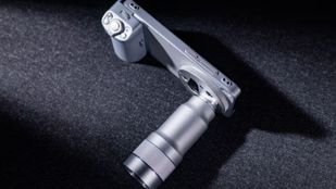 வாங்குனா இந்த Vivo போன் வாங்கனும்.. 50எம்பி டெலிபோட்டோ லென்ஸ்.. 6500mAh பேட்டரி.. IP69 ரேட்டிங்.. எந்த மாடல்?