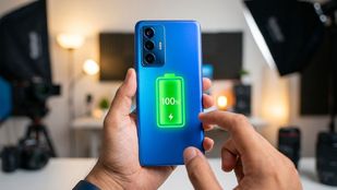 వివో V70 FE: 7000mAh బ్యాటరీతో గేమింగ్ రికార్డులు బద్దలు!