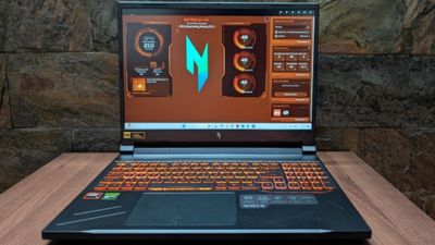 Acer Nitro V 16 Review: A Gaming Laptop that Prioritizes Performance Above All Else
