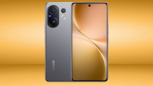 Flipkart पर सस्ता हुआ Vivo V60, अब इतने में खरीदने का गोल्डन चांस Flipkart पर सस्ता हुआ Vivo V60, अब इतने में खरीदने का गोल्डन चांस