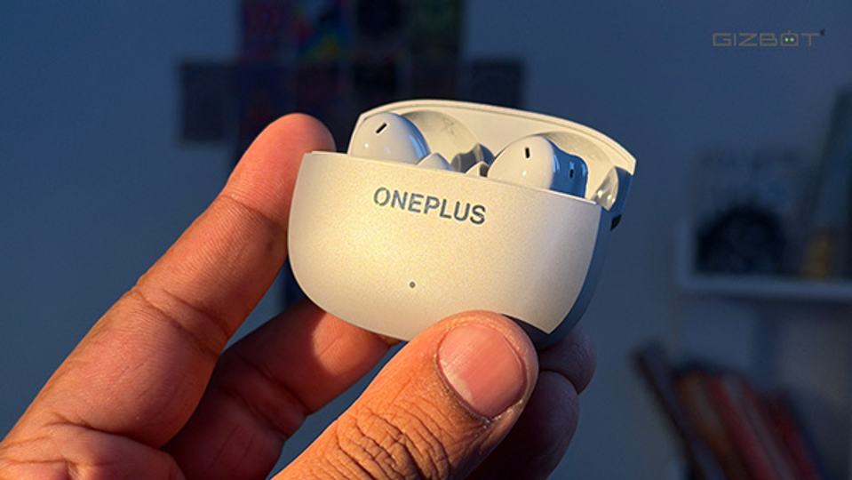 OnePlus Nord Buds 4 Pro: Design and Build