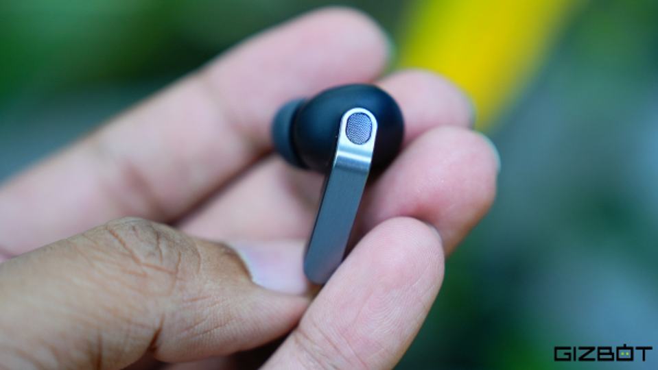 Samsung Galaxy Buds4 Pro Review: Comfort and Fit