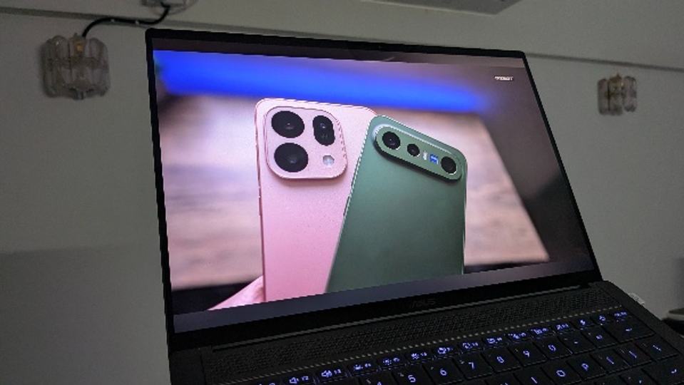 ASUS Zenbook S14 (2026) Review: Display