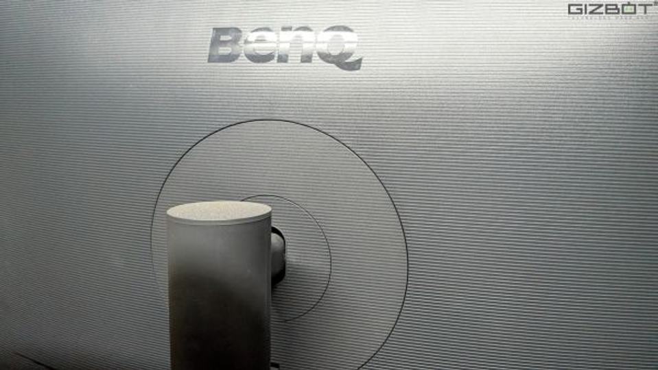 BenQ RD270Q Coding Monitor Review: Design and Build