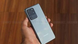 Samsung Galaxy S20 Ultra Review: Is Bigger Always Better?