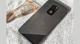 Motorola Defy 2021 With IP68 Rating, Washable Design Revealed In New Leak