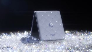 Motorola Razr 60 and Moto Buds Loop with Swarovski Crystals Launched in India as Part of ‘The Brilliant Collection’
