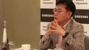 Samsung Southwest Asia CEO Admits Foldables Need More Competition To Go Mainstream