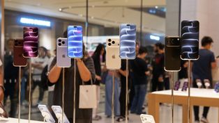 Opinion: Mark Gurman Is Right About Apple’s Influencer Problem, and India Has It Worse