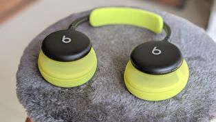 Beats 360 Review: The Gym Headphone That Costs Audiophile Money
