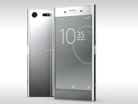 LG G6 and Sony Xperia XZ Premium VS HTC U Ultra LG G6 and Sony Xperia XZ Premium VS HTC U Ultra