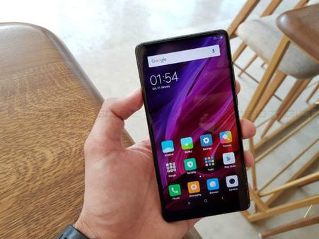 Xiaomi Mi Mix 2 in Black Xiaomi Mi Mix 2 in Black