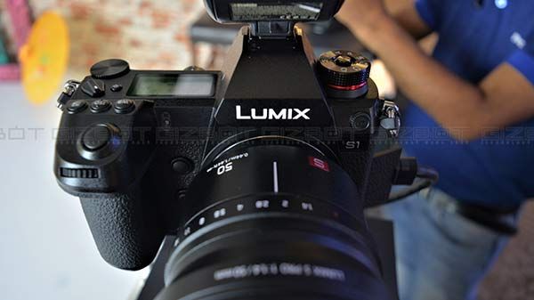 Panasonic Lumix S1R Panasonic Lumix S1R