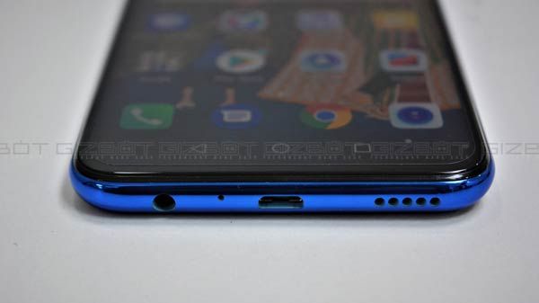 Hardware, Software, And Battery: Hardware, Software, And Battery: