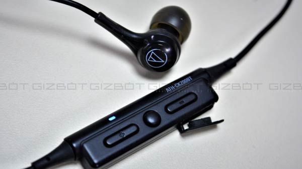 Non-Tangle Cable But Magnetic Earbuds Are A Miss Non-Tangle Cable But Magnetic Earbuds Are A Miss