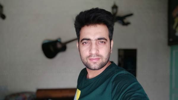 32MP Selfie Camera 32MP Selfie Camera