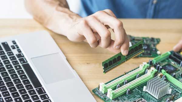 The Old RAM is used to upgrade old computers: The Old RAM is used to upgrade old computers: