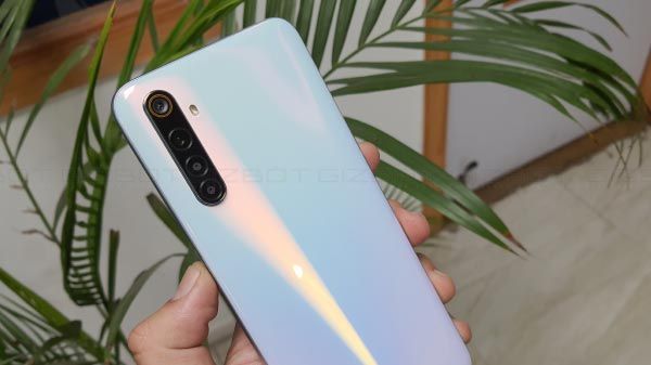 Realme 6: The Good Realme 6: The Good