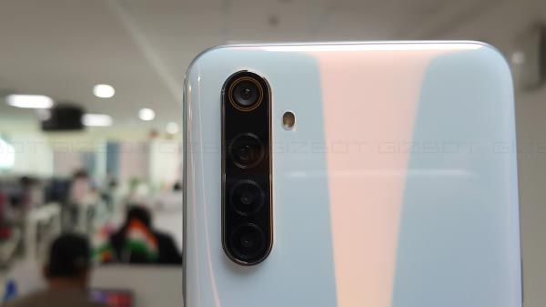 High-End Cameras At A Budget Price High-End Cameras At A Budget Price