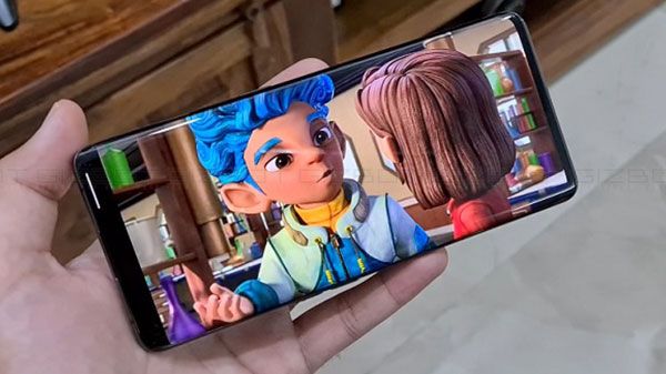 Excellent 6.7-inch QHD+ 120Hz Refresh Rate Display Excellent 6.7-inch QHD+ 120Hz Refresh Rate Display