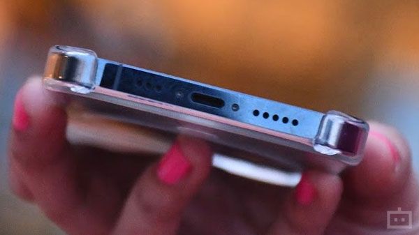 Apple iPhone 12 Pro Battery Life: Can Last For A Whole Day Apple iPhone 12 Pro Battery Life: Can Last For A Whole Day