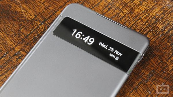 Decent Foldable Case With The Third Display For Quick Glance Decent Foldable Case With The Third Display For Quick Glance