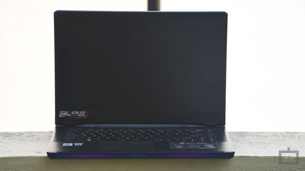 MSI GE66 Raider: Camera, Keyboard, Trackpad, And Speakers MSI GE66 Raider: Camera, Keyboard, Trackpad, And Speakers