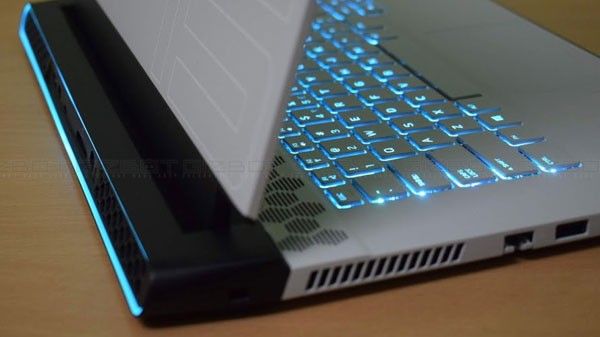Alienware M15 R3 Gaming Laptop (Rs. 3,39,990) Alienware M15 R3 Gaming Laptop (Rs. 3,39,990)