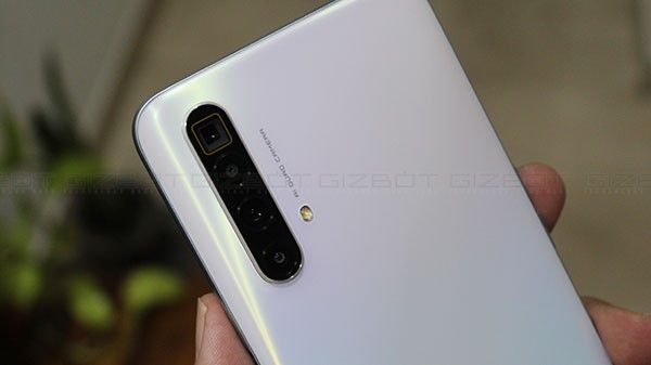 Realme X3 SuperZoom Realme X3 SuperZoom
