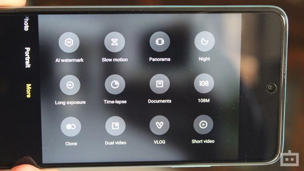 Feature-Rich Camera Software Feature-Rich Camera Software