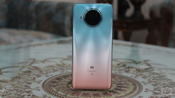 X-Factor: 5G-Ready Chipset X-Factor: 5G-Ready Chipset