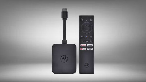 MOTOROLA DVM4KA01 Media Streaming Device (Black) MOTOROLA DVM4KA01 Media Streaming Device (Black)