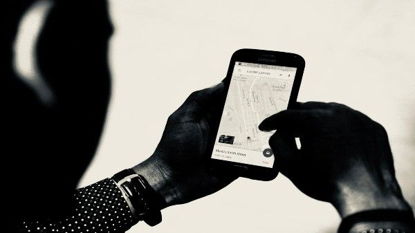 How To Track A Phone Without Data Connection? How To Track A Phone Without Data Connection?