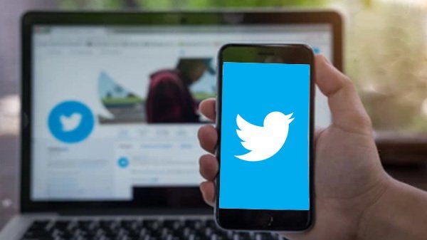 Twitter Twitter