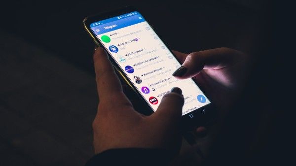 Google RCS or Apple iMessage Google RCS or Apple iMessage