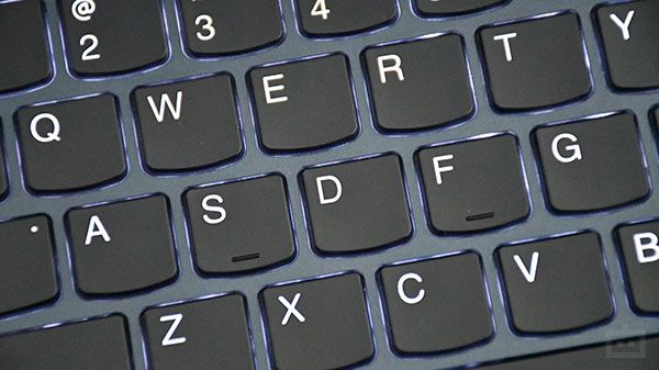Lenovo Legion 5i Gen 6 (2021): Keyboard And Trackpad Lenovo Legion 5i Gen 6 (2021): Keyboard And Trackpad