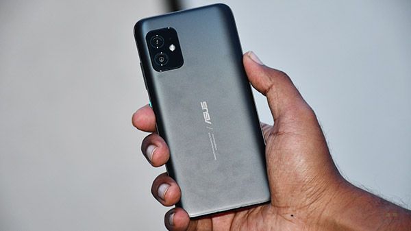 Asus 8Z: The Bad Asus 8Z: The Bad
