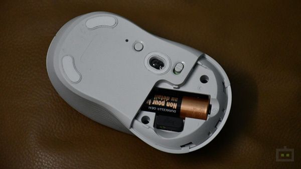 Logitech Signature M650 Review: Battery Life Logitech Signature M650 Review: Battery Life