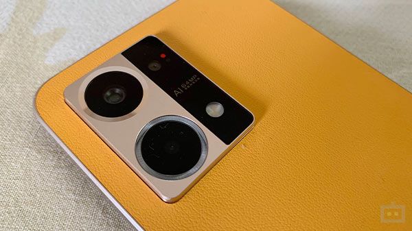Oppo F21 Pro has a couple of shortcomings Oppo F21 Pro has a couple of shortcomings