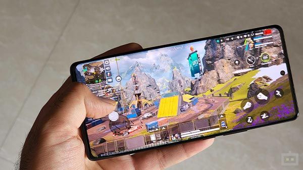 Smooth Gaming & Multitasking Performance Smooth Gaming & Multitasking Performance