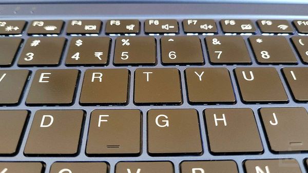 Infinix InBook X1 Neo: Keyboard And Webcam Infinix InBook X1 Neo: Keyboard And Webcam