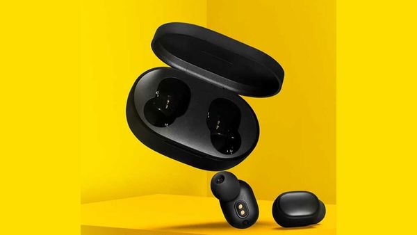 Redmi Earbuds S (Rs. 1,799) Redmi Earbuds S (Rs. 1,799)