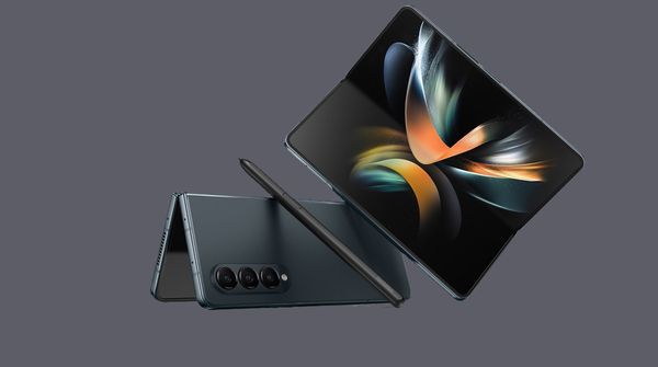 Samsung Galaxy Z Fold4 Samsung Galaxy Z Fold4