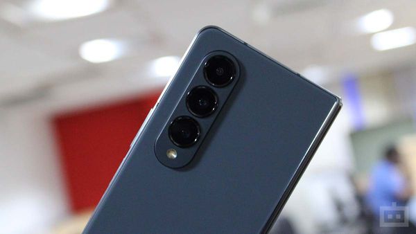 Galaxy Z Flip 3 Has Flagship Grade Cameras Galaxy Z Flip 3 Has Flagship Grade Cameras