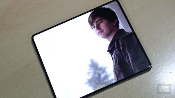 Most Advanced Display On A Phone Most Advanced Display On A Phone