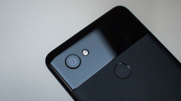 Google Pixel 3 and Pixel 3XL FCC listing confirms wireless charging Google Pixel 3 and Pixel 3XL FCC listing confirms wireless charging