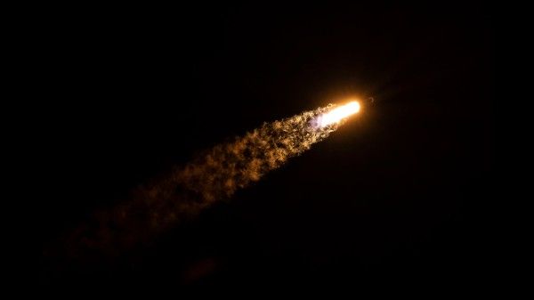 SpaceX Falcon 9 Ninth Flight Successful; Sets New Record SpaceX Falcon 9 Ninth Flight Successful; Sets New Record